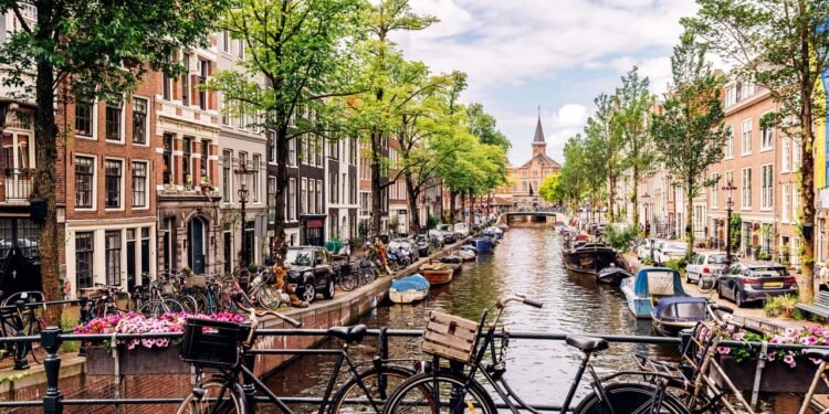 Condé Nast Traveler