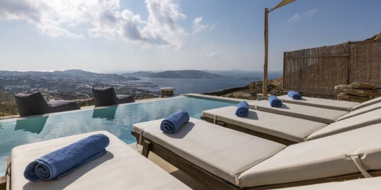 41 Gorgeous Beach House Rentals Around the World