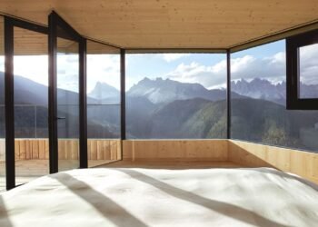 7 Best Hotels for a Post-Divorce Trip, From Bavarian Spa Resorts to South African Safari Lodges