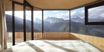 7 Best Hotels for a Post-Divorce Trip, From Bavarian Spa Resorts to South African Safari Lodges