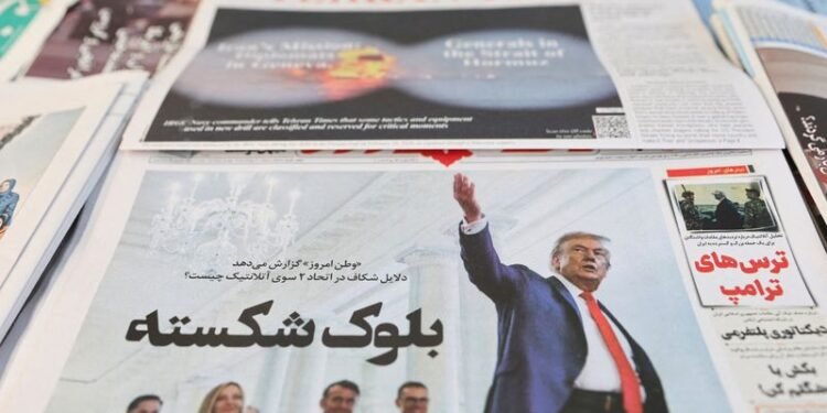 Analysis-Trump pushes US toward war with Iran as advisers urge focus on economy