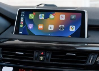 Apple Is Adding ChatGPT, Claude, and Gemini to CarPlay in iOS 26.4