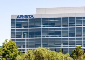 Arista succeeds where Cisco came up short — to the benefit of its stock