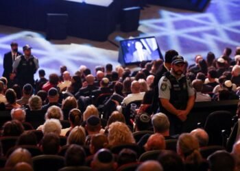 Australian leaders urge calm after Sydney clashes during Israeli President Herzog’s visit