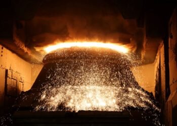 Australian takeover target BlueScope sees stronger 2H; 1H profit beats estimate