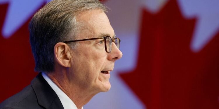 Bank of Canada says economic restructuring will take years, tells firms to ’be bold’