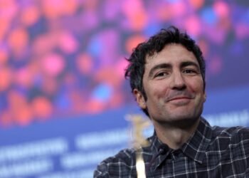 Berlin Film Festival entry ’Yellow Letters’ sends warning about democracy, says director