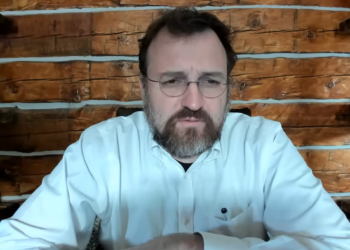 Cardano Hoskinson Blasts Ripple CEO Garlinghouse In Fresh Public Rant