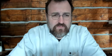 Cardano Hoskinson Blasts Ripple CEO Garlinghouse In Fresh Public Rant