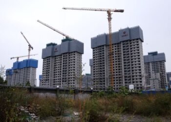 China’s new home prices extend decline in January