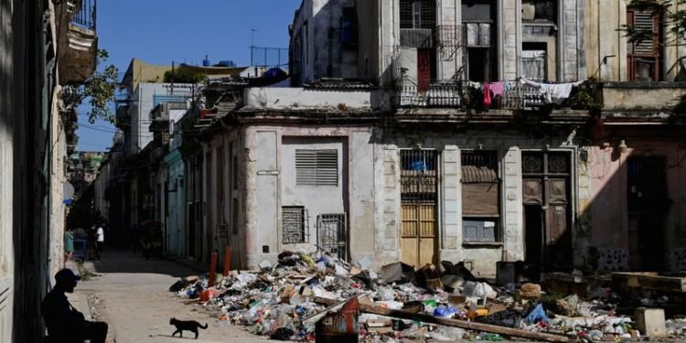 Cuba’s Havana piles with trash as US chokehold halts garbage trucks