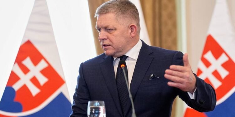 Druzhba oil supplies subject to political blackmail by Kyiv, Slovak PM says