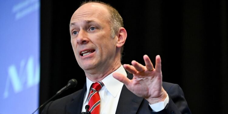 Fed's Goolsbee calls for a hold on cuts as current rate of inflation is 'not good enough'