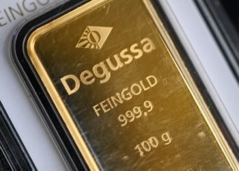 Gold and silver are rallying again ahead of payrolls report