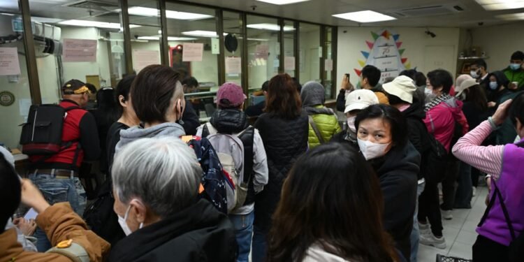 Gold now down nearly $1,000 from peak as silver struggles following record 31% slump