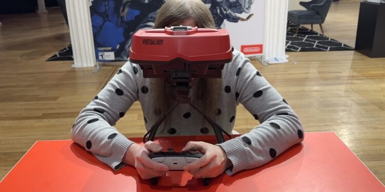 I Tried Nintendo's New Virtual Boy Accessory for the Switch, and It Turned Me Into a Believer