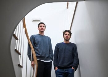 Imran Khan’s sons fear for his health, seek visas to visit him in Pakistan