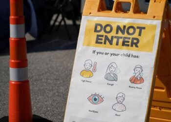 Measles cases in South Carolina rise by 12 to 962, state health department says