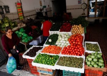 Mexico inflation speeds up in January after new taxes go into effect