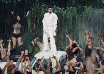 NFL-Bad Bunny turns Super Bowl halftime into Puerto Rican love letter with a Lady Gaga surprise