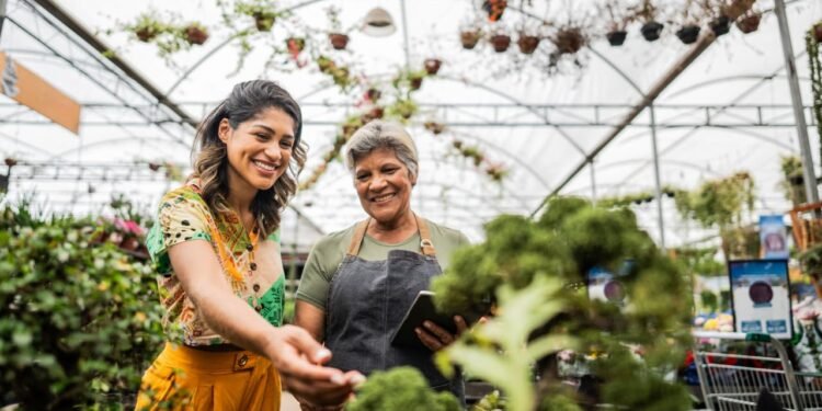 Need a side hustle to support your retirement dreams? Here’s how to find work right now.