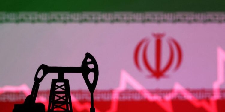 Oil prices extend gains on concerns of potential US-Iran conflict