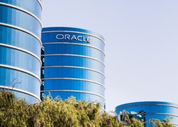 Oracle amps up its AI bet with a plan to raise as much as $50 billion this year