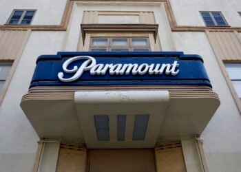 Paramount pushes ahead in Warner Bros. takeover fight with increased bid of $31 per share
