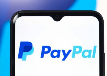 PayPal pops nearly 7% on report Stripe is weighing an acquisition