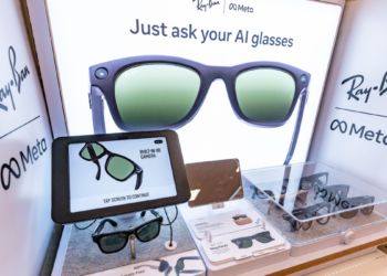 Rumors Suggest Apple and Meta Are Betting Big on AI Wearables