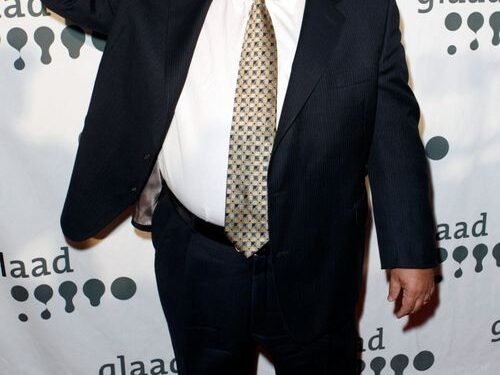 Salsa legend Willie Colón dies at age 75, family says