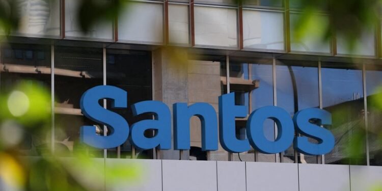 Santos to cut 10% jobs as growth projects near end, annual profit misses estimates