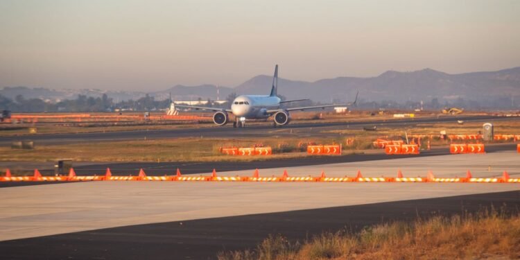 Shelter-in-Place Orders Lifted Across Mexico as Jalisco Flights Resume