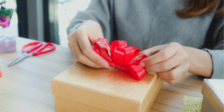 The Best Last-Minute Valentine's Day Gift Ideas Under $30