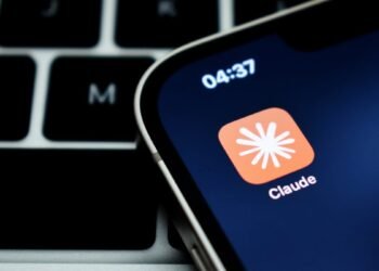 These Three Claude Premium AI Features Are Now Available for Free