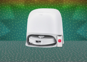 This High-End Roborock Robot Vacuum Is $300 Off Right Now