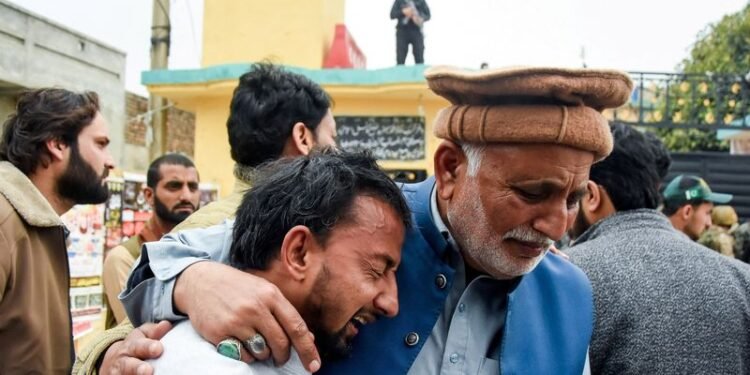 Thousands in Islamabad mourn 31 killed in suicide bombing of Shi’ite mosque