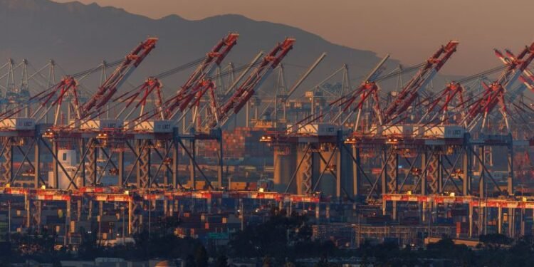 Trump says he will raise global tariff rate from 10% to 15%