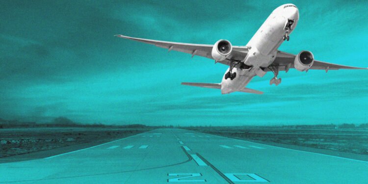 Two airline stocks are favored by Citi for the short haul, but Delta might be a lower-risk play