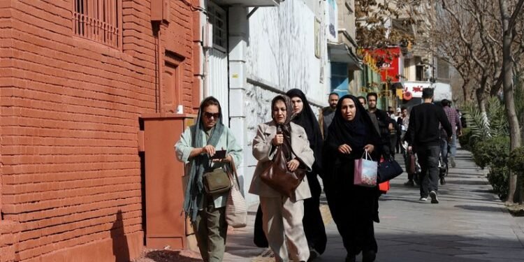 US-Israeli attack triggers fear and panic in Iran