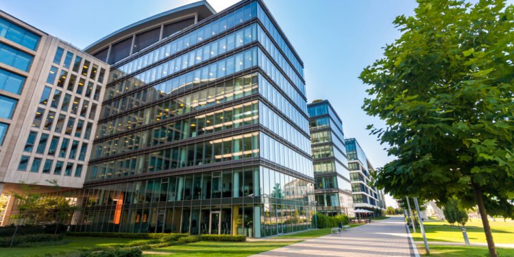 Banks turn focus back to commercial real estate