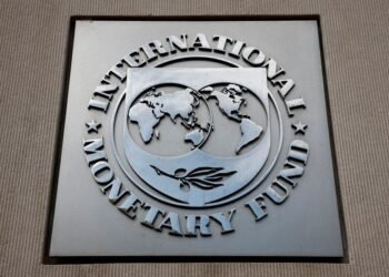 Ukraine expects final IMF deal approval in coming weeks