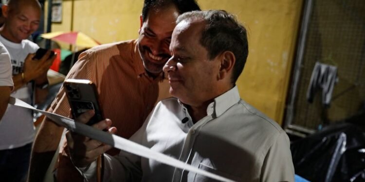 Venezuelan politician Juan Pablo Guanipa kidnapped after being freed in prisoner release