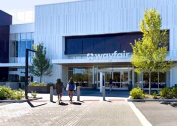 Wayfair’s stock sinks, as investors worry expansion plans will hurt profits