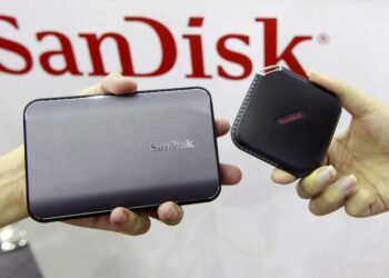 Western Digital to sell $3.17 billion stake in Sandisk
