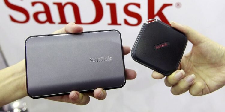 Western Digital to sell $3.17 billion stake in Sandisk