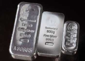 Why silver prices cratered on a reported Russian proposal to re-dollarize
