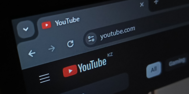 YouTube Just Blocked This Popular Hack for Free Background Play