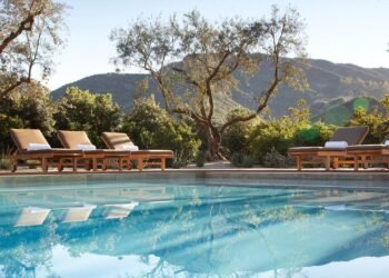 6 Best Hotels in Malibu for Inspiring Architecture, Ocean Air, and A-List Vibes