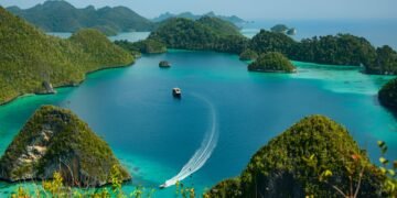 Condé Nast Traveler